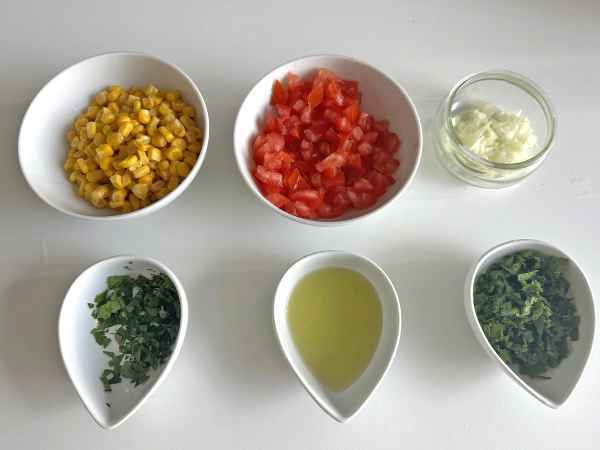 Salada de quinoa com sabor de tabule: Refrescante e ainda mais saudável - Preparação Passo 3