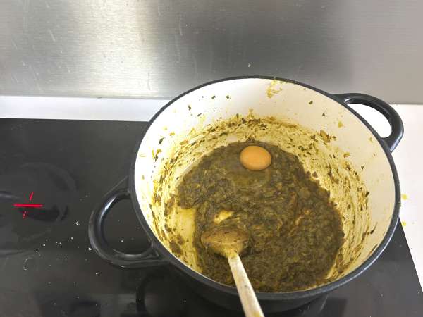 Pastel marroquino de frango (bastilla): crocante, agridoce e cheio de especiarias - Preparação Passo 6