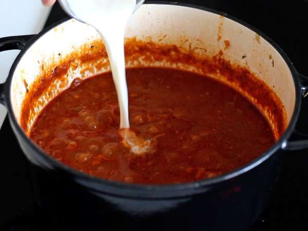 O verdadeiro molho à bolonhesa caseiro (Ragù alla Bolognese italiano) - Preparação Passo 6