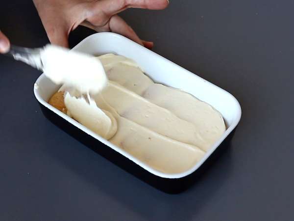 Tiramisù de limão: uma versão revisitada do clássico italiano, mais refrescante e irresistível - Preparação Passo 8