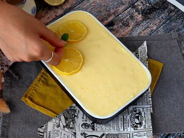 Tiramisù de limão: uma versão revisitada do clássico italiano, mais refrescante e irresistível - Preparação Passo 11