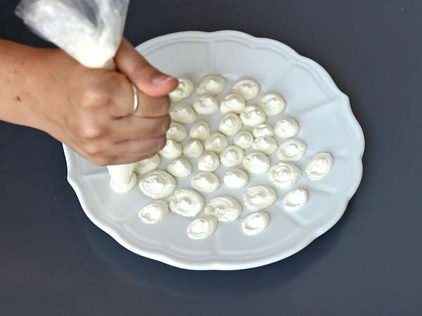 A pasta de salmão defumado que vai conquistar qualquer convidado - Preparação Passo 2
