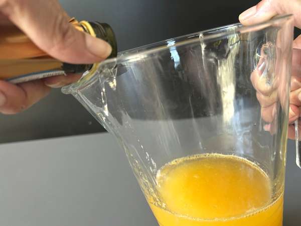 Água de Valência: o coquetel com espumante (cava) e laranja que conquistou o Mediterrâneo - Preparação Passo 4
