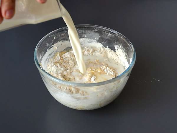 Panquecas de canela ao estilo Cinnamon Roll - Preparação Passo 3