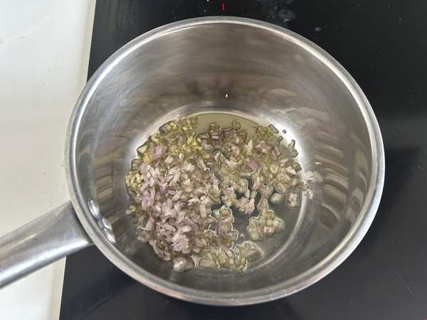 Chutney de manga caseiro: o condimento indiano agridoce que combina com tudo - Preparação Passo 2