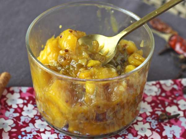 Chutney de manga caseiro: o condimento indiano agridoce que combina com tudo - Preparação Passo 6