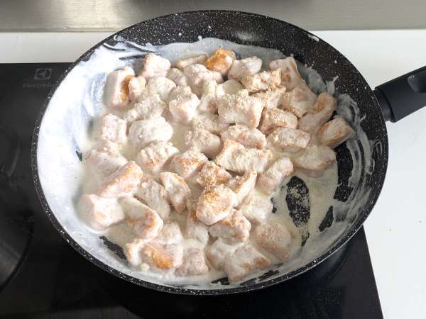 Nhoque de abóbora ao molho de cream cheese (tipo Philadelphia) e nozes crocantes - Preparação Passo 7