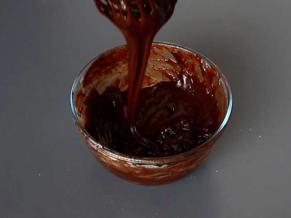 Transforme seu brownie em uma pinha de chocolate! - Preparação Passo 2