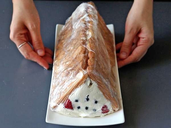 Bolo tronco de Natal com frutas vermelhas: sem forma - Preparação Passo 7