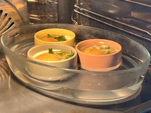 Ovos cremosos no forno com cogumelos: a receita rápida e ultraconfortável! - Preparação Passo 10