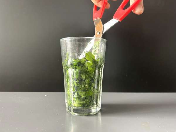 Gratinado de batatas com cogumelos: cremoso, aromático e impossível de resistir - Preparação Passo 3