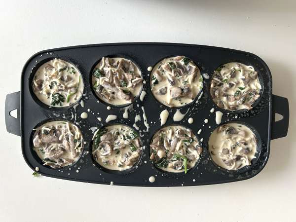 Muffins de espinafre e cogumelos: sabor intenso em cada mordida - Preparação Passo 10