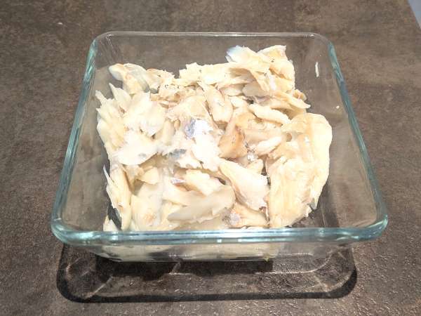 Bolinhos de bacalhau (Accras de morue) ao estilo francês: crocantes, leves e cheios de sabor - Preparação Passo 1