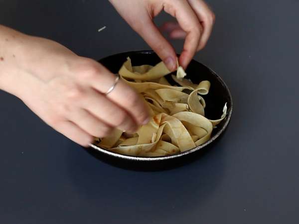 Tagliatelle de panqueca com chocolate e amendoim! - Preparação Passo 6