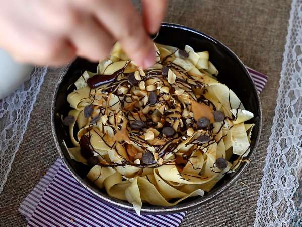 Tagliatelle de panqueca com chocolate e amendoim! - Preparação Passo 7
