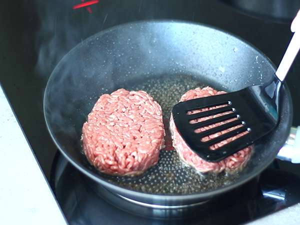 Cheeseburger, o famoso hambúrguer que todo mundo adora! - Preparação Passo 2