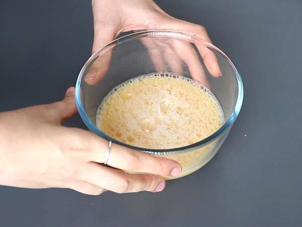 Ovos no vapor à chinesa: parecem pudim e levam só dois ingredientes - Preparação Passo 1