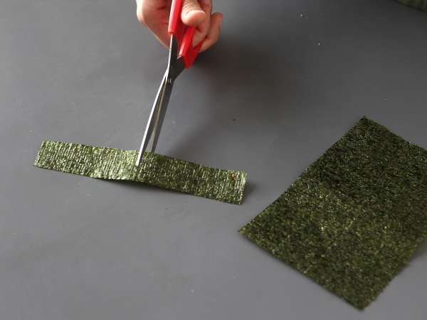 Onigiri com gemas de ovo curadas no molho de soja - Preparação Passo 4