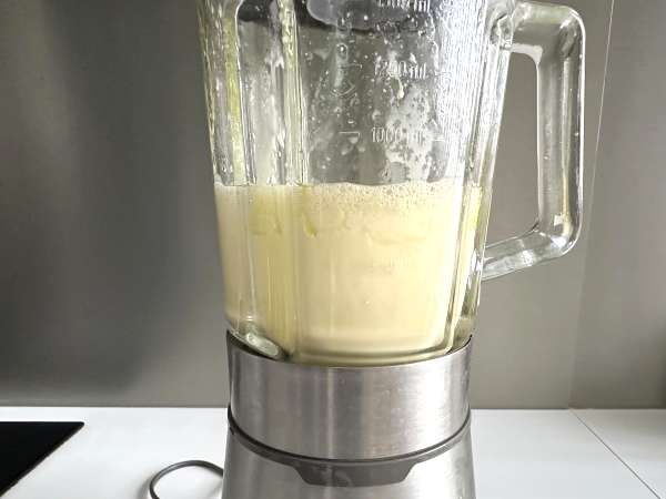 Massa para torta salgada de liquidificador: Fácil e fofinha - Preparação Passo 3