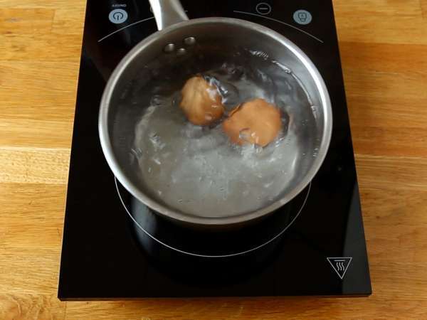 Ovos crocantes com feta: o truque simples que virou febre na internet - Preparação Passo 1