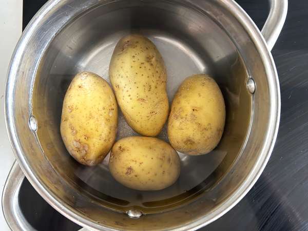 Como cozinhar batatas? - Preparação Passo 1