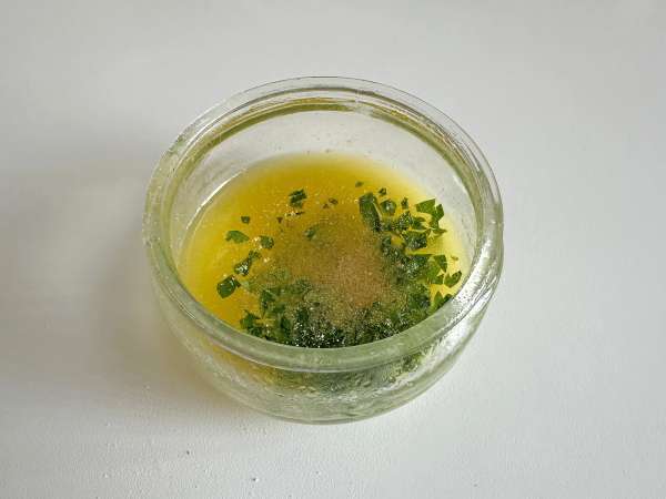 Croutons crocantes de ervas na Air Fryer (fáceis e rápidos) - Preparação Passo 4