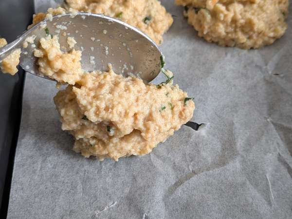 Bolinhos rústicos de limão na Air Fryer: receita crocante contra o desperdício - Preparação Passo 5