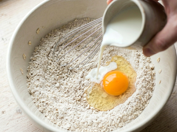Panquecas de Maizena e Farinha de Aveia - Preparação Passo 2