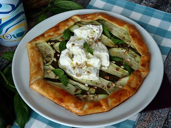 Torta de pesto e curgete (abobrinha): uma receita fácil e saborosa - Preparação Passo 8