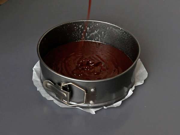 Bolo de chocolate fondant com whey: sobremesa proteica fácil e deliciosa - Preparação Passo 3