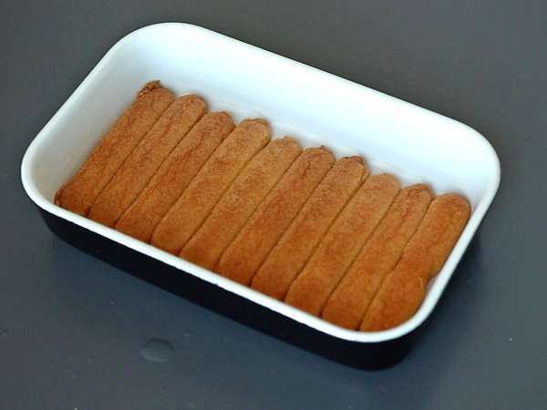 Tiramisù com damascos assados, mascarpone e pistache - Preparação Passo 7