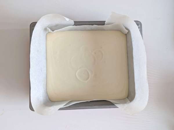 Cheesecake leve de iogurte com damasco e pistache - Preparação Passo 4