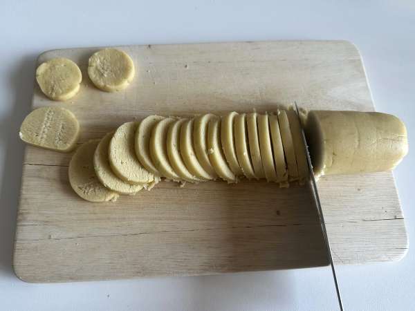 Biscoito amanteigado de limão verde com glacê - Preparação Passo 6