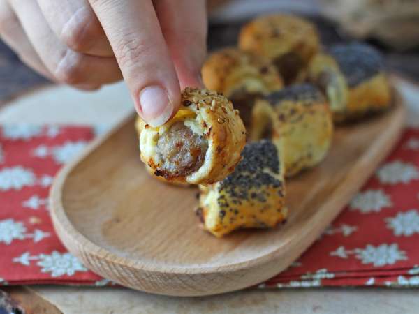 Rolinhos folhados de linguiça e queijo na Air Fryer - Preparação Passo 10