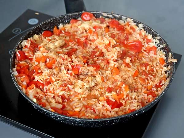 Arroz de tomate e frango - Preparação Passo 9