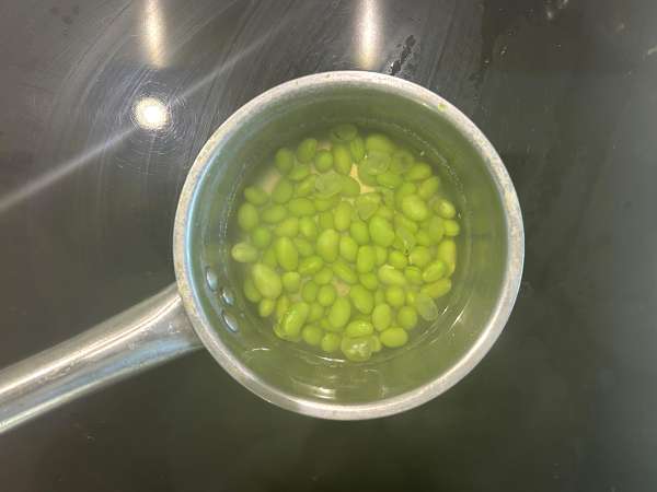 Salada de lentilha com feta e edamame: Fresca e Colorida - Preparação Passo 3