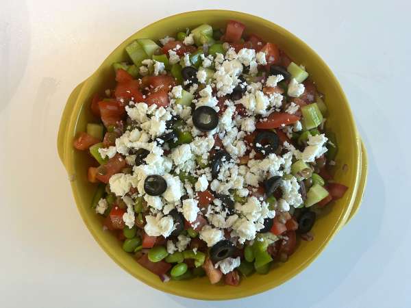 Salada de lentilha com feta e edamame: Fresca e Colorida - Preparação Passo 5