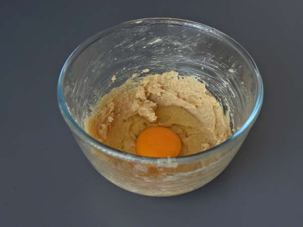 Barra de cookie de chocolate, macias e crocantes ao mesmo tempo - Preparação Passo 2