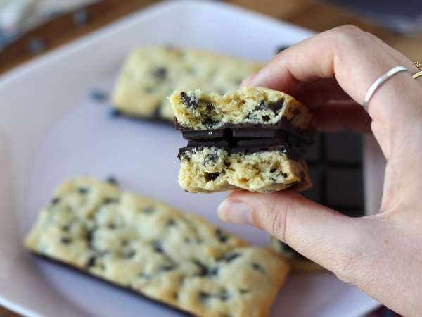 Barra de cookie de chocolate, macias e crocantes ao mesmo tempo - Preparação Passo 9