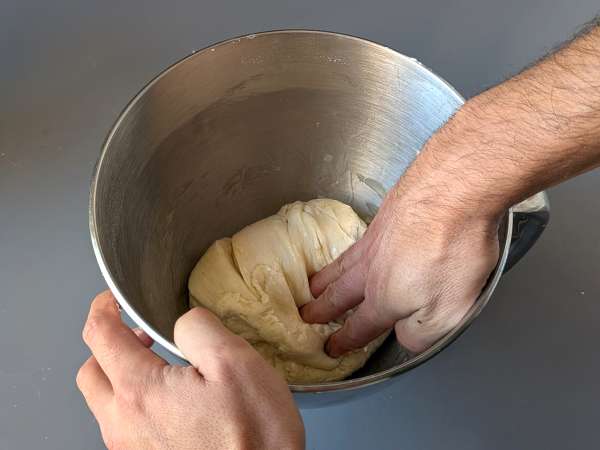 Focaccia rústica com cebola e alecrim - Preparação Passo 5
