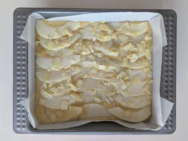 Bolo de peras com amêndoas, fácil e fofinho - Preparação Passo 7