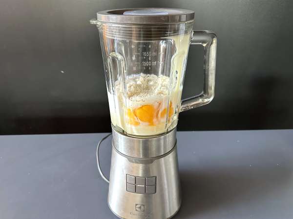 Docinho do Céu: bolo pudim de coco fácil - Preparação Passo 1