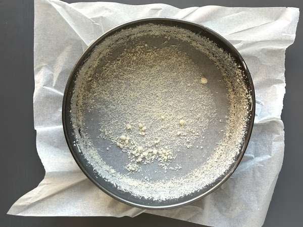 Quiche sem massa com espinafre e queijo - Preparação Passo 1