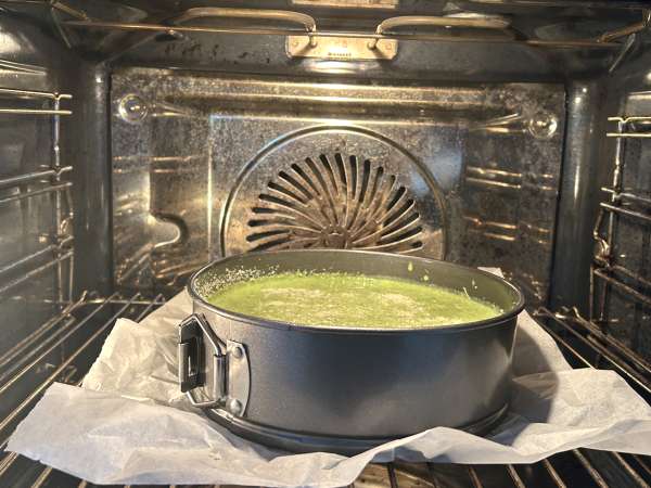 Quiche sem massa com espinafre e queijo - Preparação Passo 6