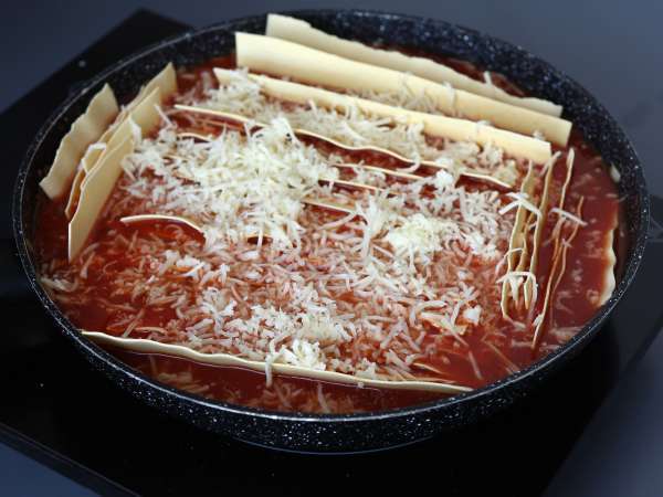 Lasanha de frigideira com carne moída - Preparação Passo 5