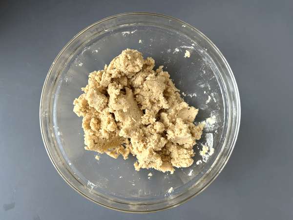Bolo de maçã supermacio com streusel crocante - Preparação Passo 1