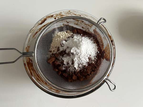 Brownie de batata-doce sem manteiga nem óleo - Preparação Passo 4
