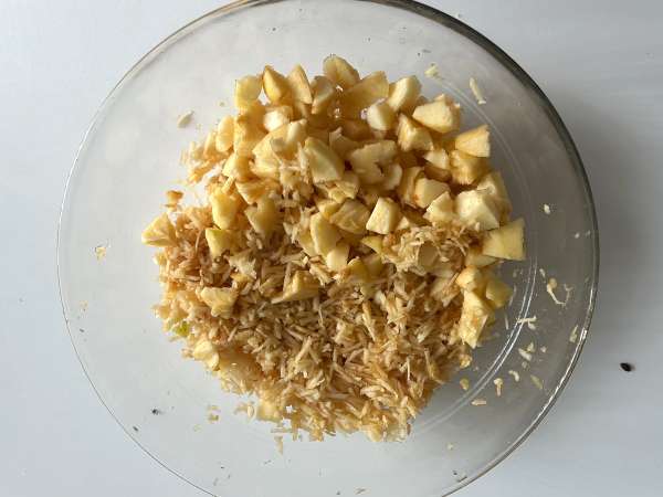Szarlotka: torta de maçã polonesa com cobertura crocante - Preparação Passo 7