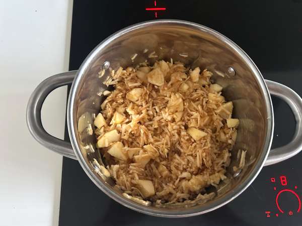 Szarlotka: torta de maçã polonesa com cobertura crocante - Preparação Passo 8