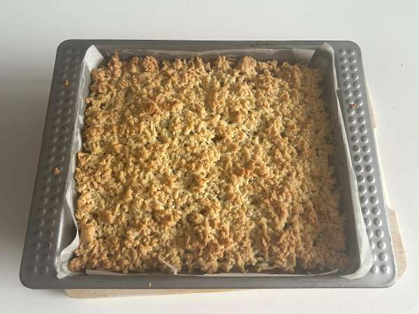 Szarlotka: torta de maçã polonesa com cobertura crocante - Preparação Passo 13